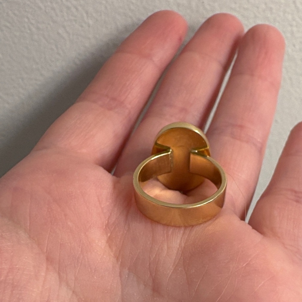 10k Yellow Gold and Turquoise Ring - Picture 5 of 6